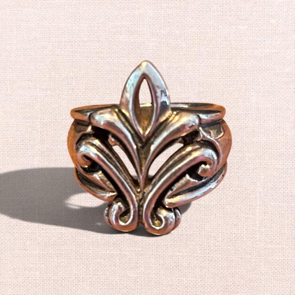 Vintage BARSE Sterling Silver Fleur de Lis Ring Size 6